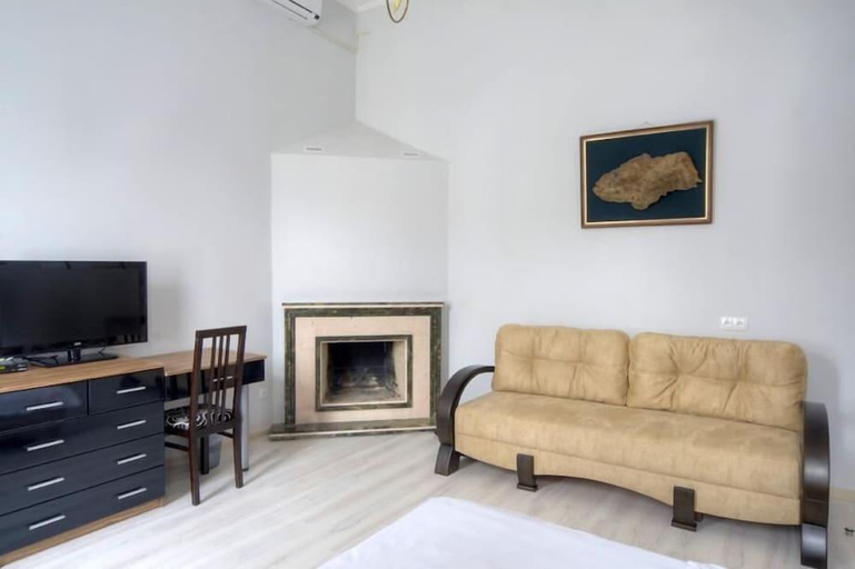 Others 5, Best Season Apart Hotel, Shevchenkivs'kyi