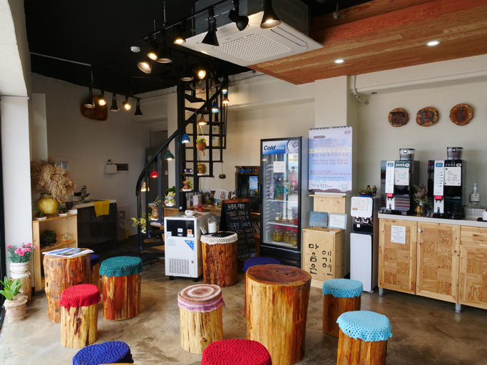 Food & Drinks, Jeju Geumseong Bridge Guest House Pension, Jeju