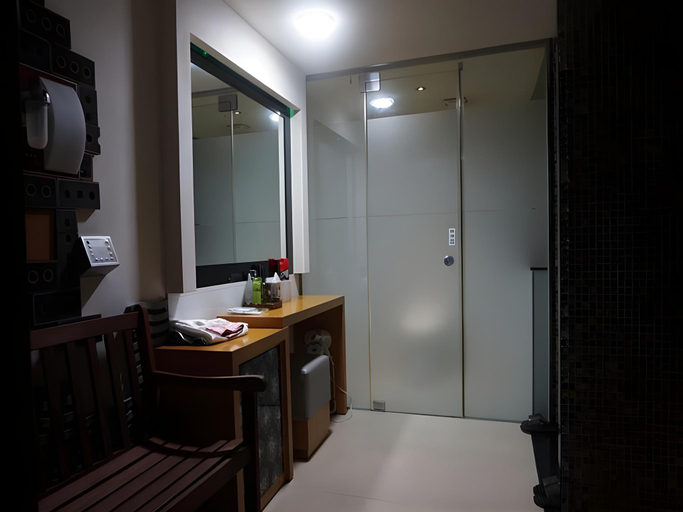 Bathroom 2, Pi Tourist Hotel, Bupyeong