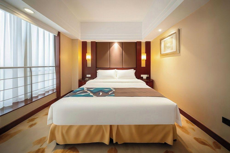 Bedroom 2, Chongqing Carlton Hotel, Chongqing