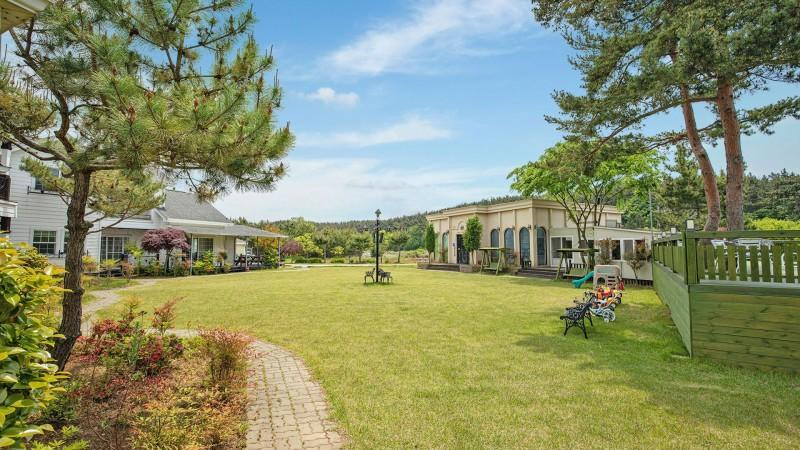 Others 4, Taean (Anmyeondo) Star Palace Pension, Taean