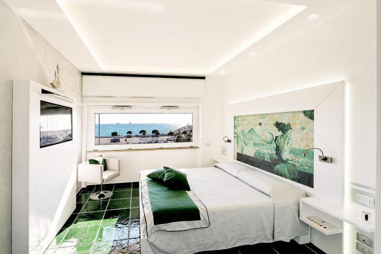 Bedroom 2, La Madegra Seasuite, Salerno