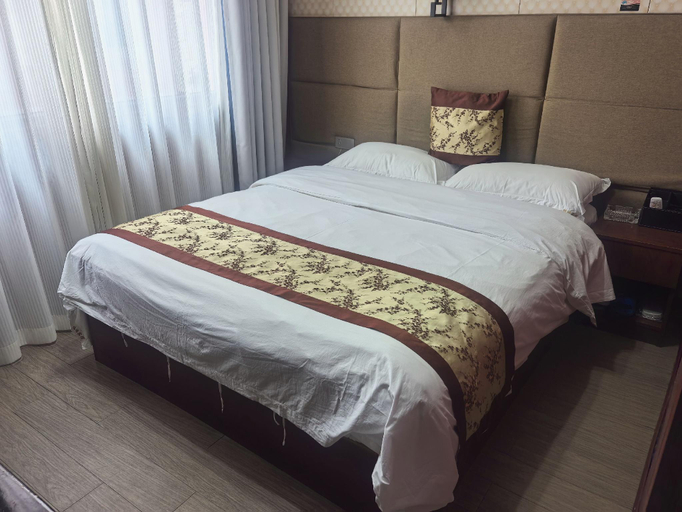 Bedroom 2, Sleeping Buddha Hotel, Tongren