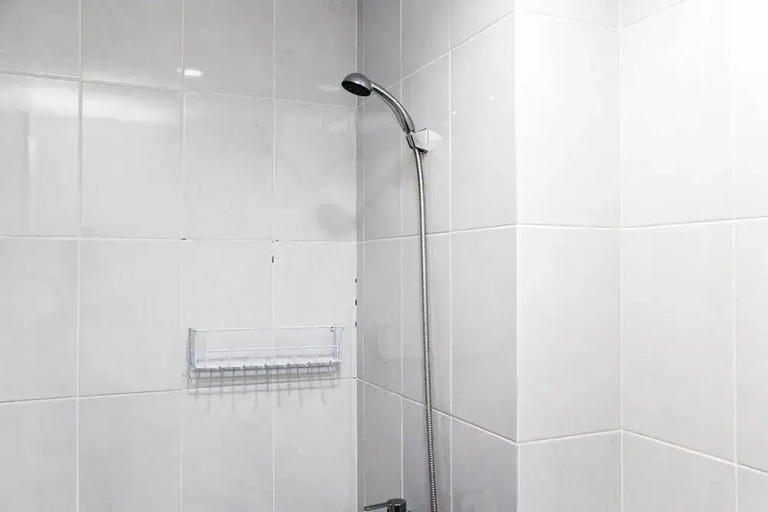 Bathroom 3, Fancy And Elegant Studio At Patraland Urbano Apartment, Bekasi