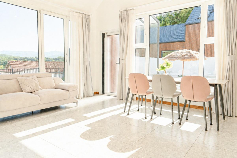 Others 4, Gangneung Private Emotional Stay JD, Gangneung