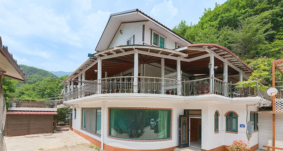 Exterior & Views 4, Gapyeong Jomurak House Pension, Pocheon