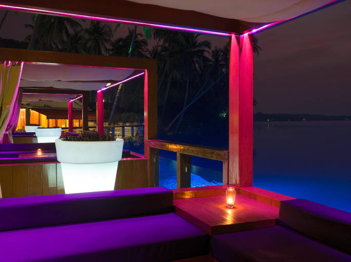 Food & Drinks, Hotel Teso Waterfront, North Goa