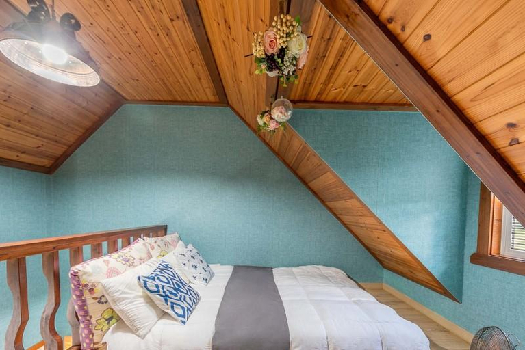 Bedroom 2, Hongcheon River Story Pension, Chuncheon