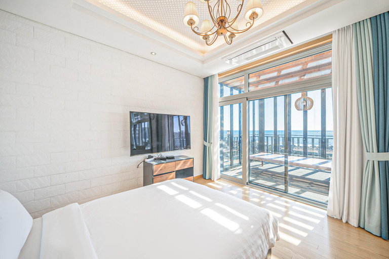 Bedroom, Pohang Revoir Pension, Pohang