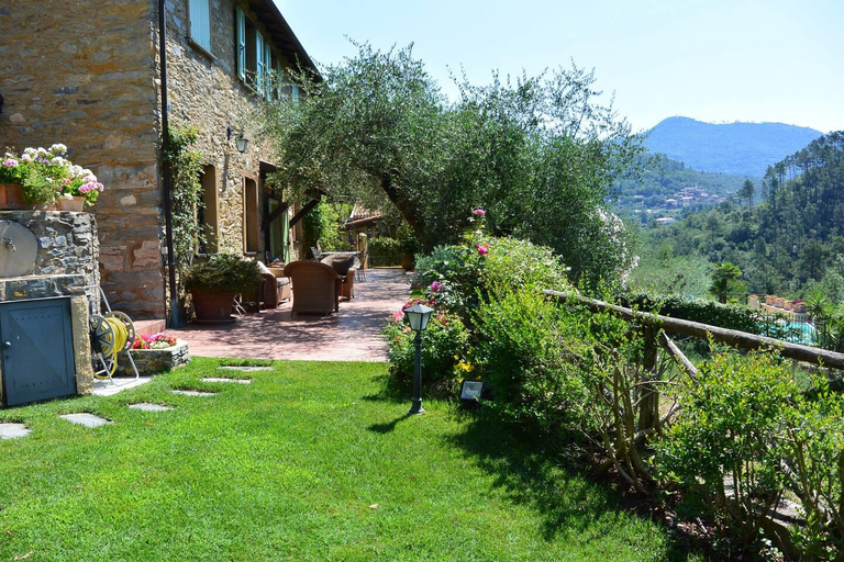 1, The Grapefruit House - Villa con piscina, Savona