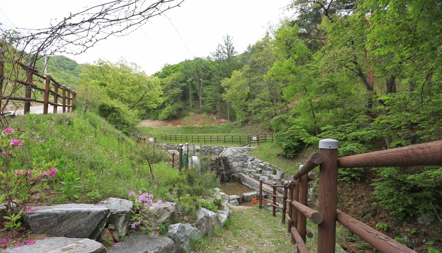 Others 3, Gongju Eunjeok Pension, Gongju