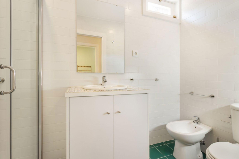 Bathroom, Nada06 · Faisama Apartments Duplex With 2 Bedrooms, Porto
