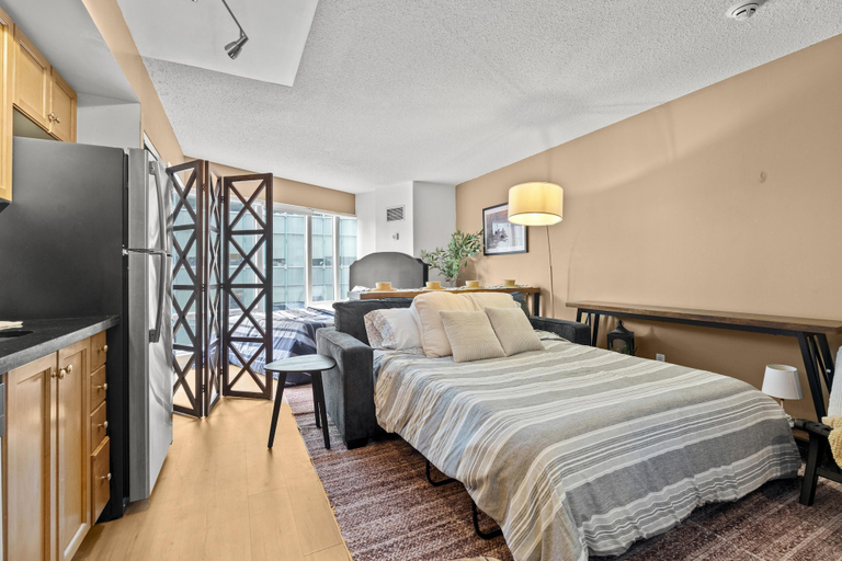 Living area 3, Verity Heritage Suites, Toronto