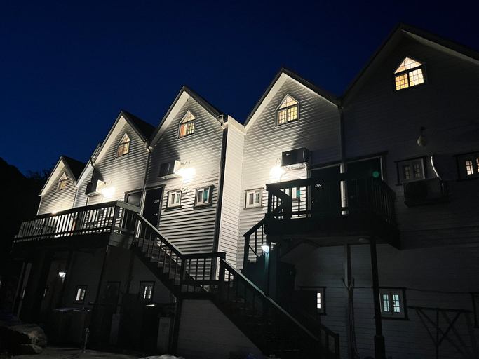 Exterior & Views 1, Ulsan Lohas Pension, Miryang