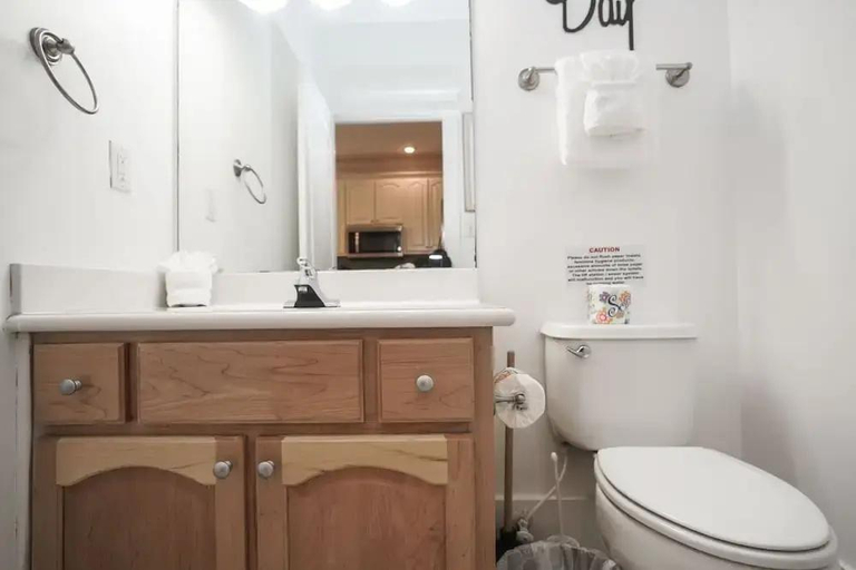 Bathroom 4, Sunnyside Up by Panhandle Getaways, Bay