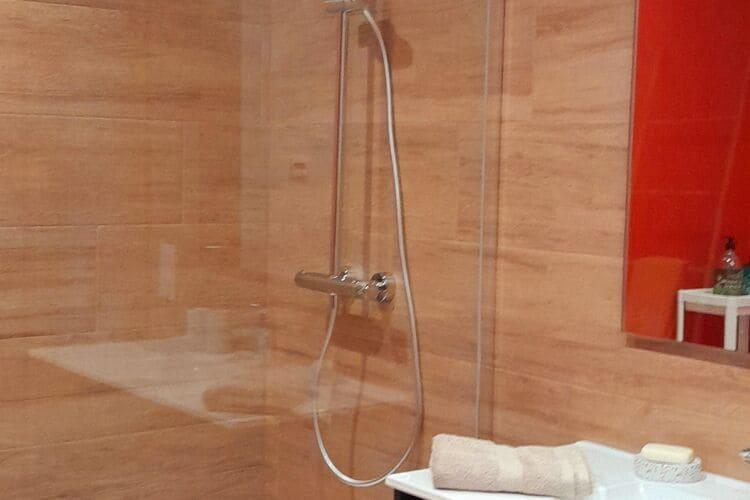 Bathroom, Apartment in Dambach near Vineyards, Bas-Rhin