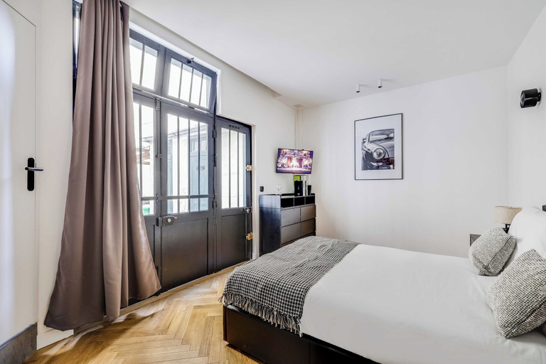 Room 4, Charming Studio 2P - Canal Saint Martin, Paris