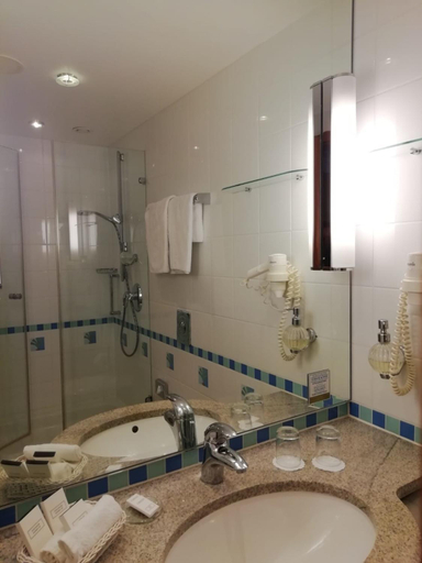 Bathroom 4, Hotel Kleine Strandburg - Adults Only, Vorpommern-Greifswald