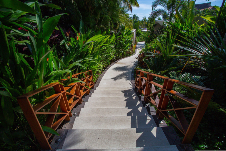 Room 5, Quiya Beach Residences, Compostela