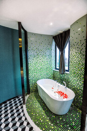Bathroom 3, Huigao Boutique Hotel, Deyang