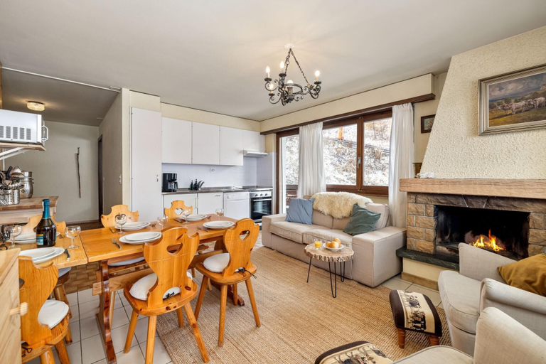 Floor plan 4, Apartment Mont-parrain C32 Bright & Central With Balcony, Martigny