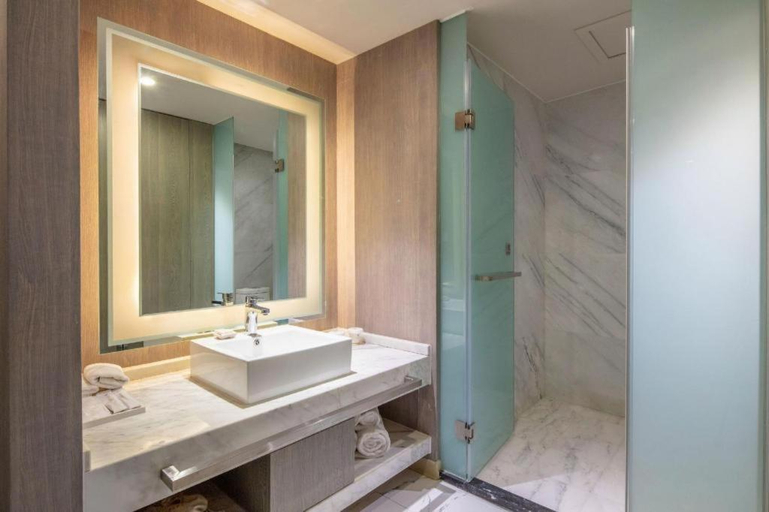 Bathroom 3, Jinjiang Metropolo Hotel Taiyuan Economic Developm, Taiyuan