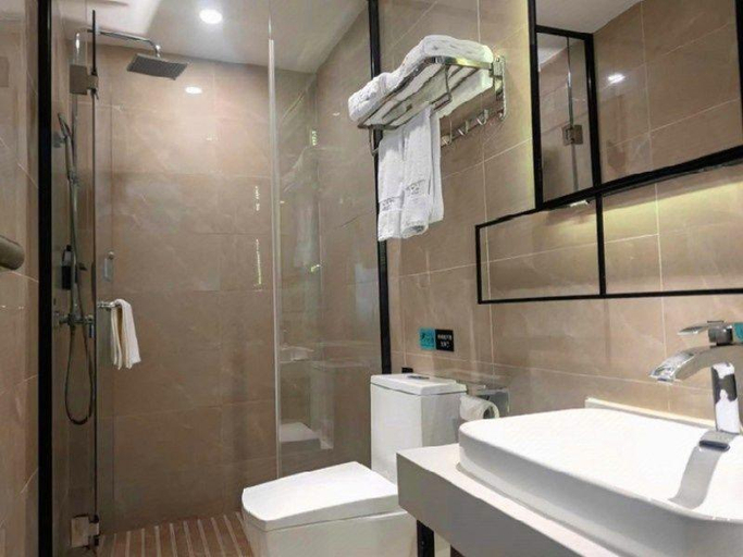 Bathroom 3, Xana Lite Jiangmen Yingbin West, Jiangmen