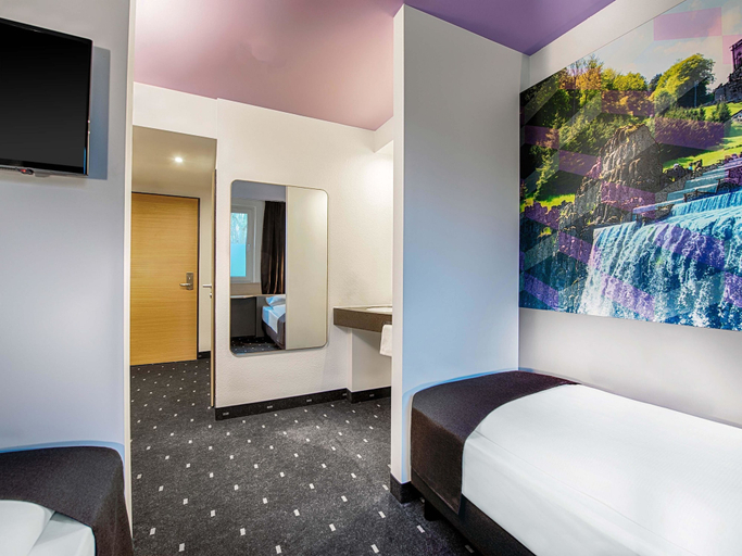Bedroom 2, B&B Hotel Kassel-Süd, Kassel