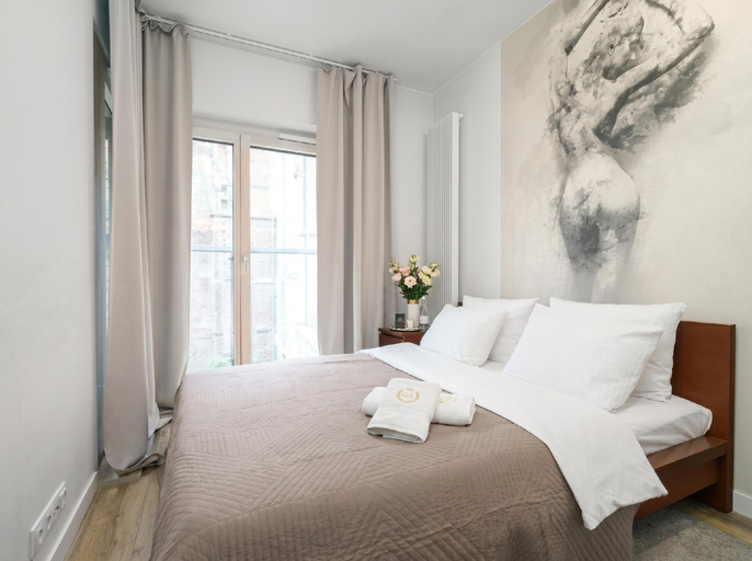 Bedroom, Golden Apartments Warsaw - Mennica Residence, Warsaw
