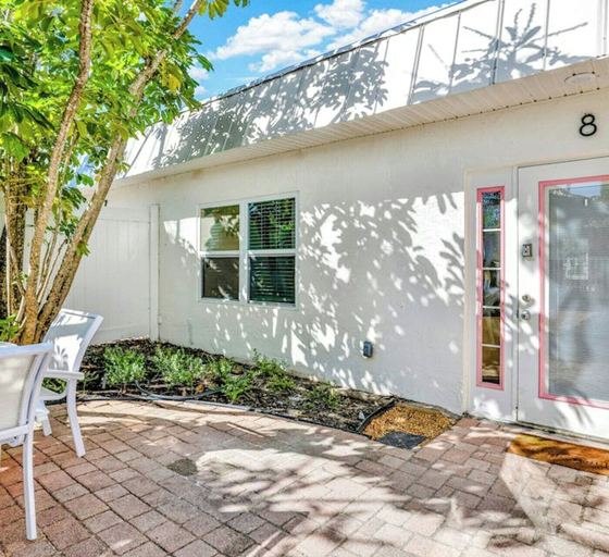 Exterior & Views 2, Sunrise Garden Resort, Manatee