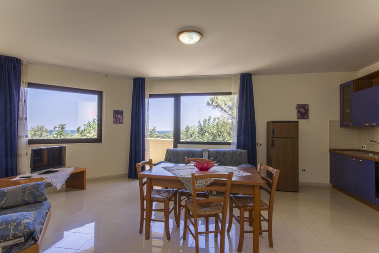 Bedroom 3, Le Saline, Trapani
