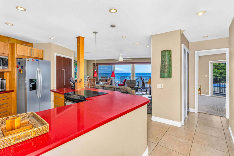 Interior 5, Oceanfront Hale Hui Kai 313 Large Lanai, AC, Incredible Views on Keawakapu Beach, Maui