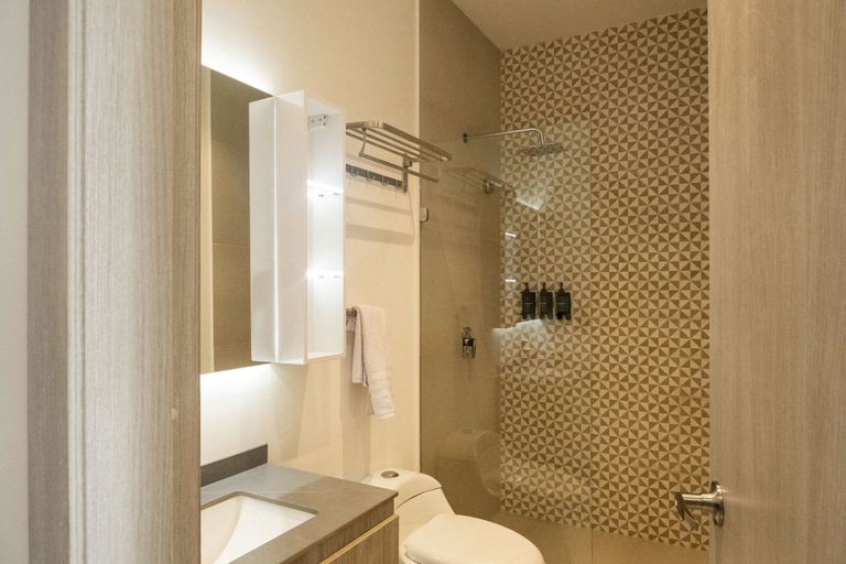 Room 5, w Signature Loft in the Heart of Bocagrande, Cartagena de Indias