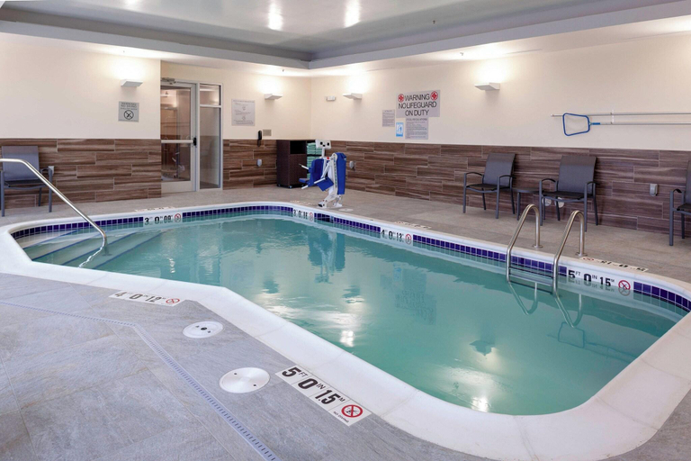 Sport & Beauty, Fairfield Inn Suites Fort Morgan, Morgan