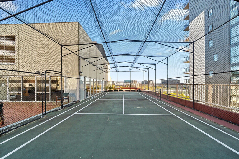 Sport court 2, City-edge 1-bed Apartment With Pool Access, Canberra