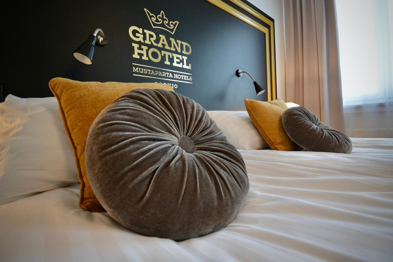 Bedroom 3, Grand Hotel Mustaparta, Haparanda