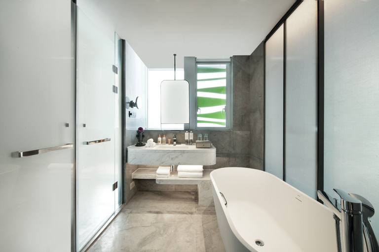 Bathroom 5, Crowne Plaza WUHAN OPTICS VALLEY by IHG, Wuhan