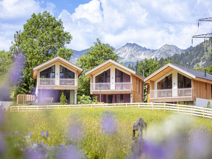 3, Chalet mit 4 Schlafzimmern und Sauna, Reutte