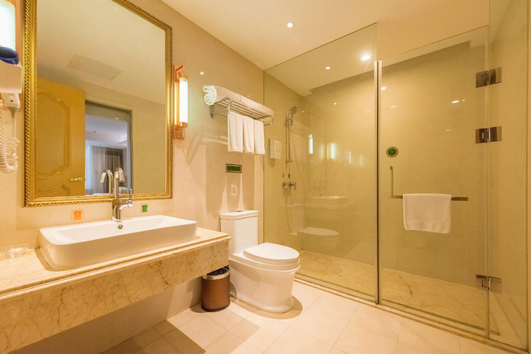 Bathroom 3, Vienna Hotel Harbin Railway Station Jianguo Street, Harbin