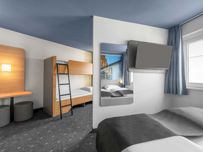 Bedroom 3, B&B Hotel Schweinfurt-City, Schweinfurt