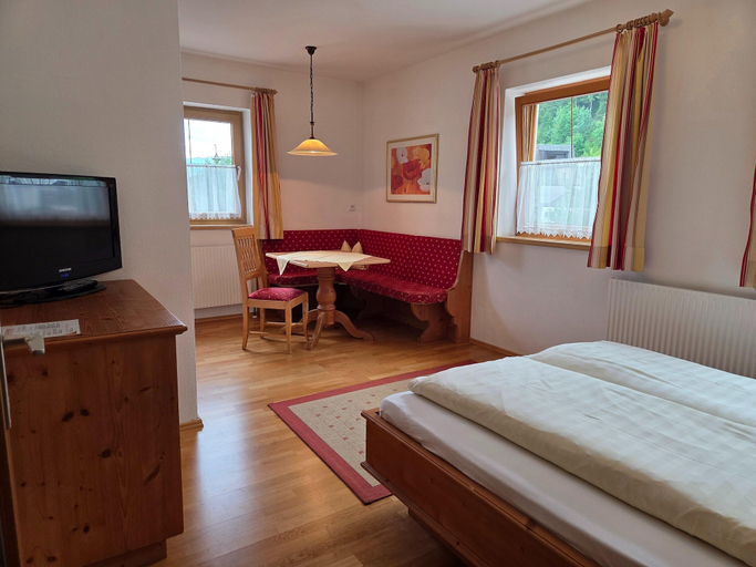 Room, Charming Studio for 2 in Achenkirch, Schwaz