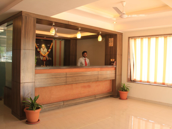 Public Area 5, Hotel Sai Gurusthan, Ahmadnagar