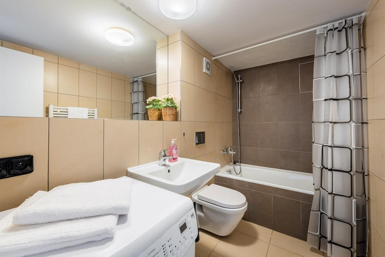 Bathroom, Cozy apartment in Prague near Karlín Square, Praha 7