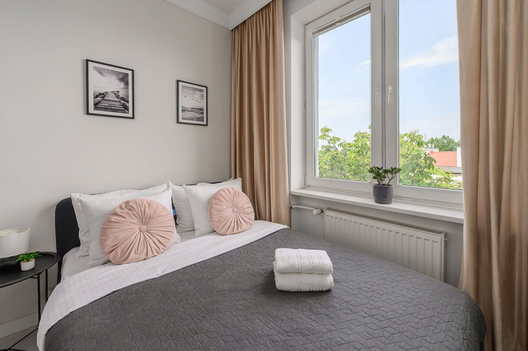 Room 5, Flat With Quiet Courtyard, Warsaw