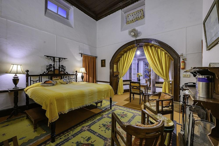 Bedroom 2, Neemrana's Ramgarh Bungalows, Nainital