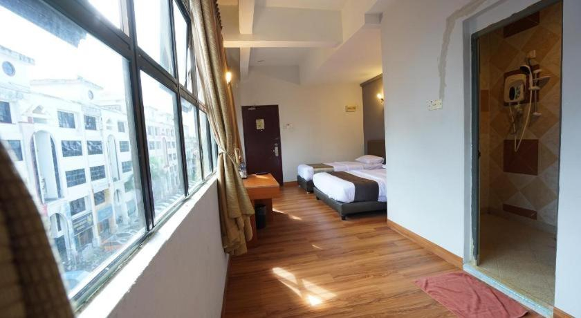 Bedroom 4, Zen Zeng Hotel, Johor Bahru