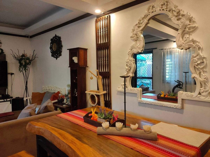 Others 4, AC House near Padre Pio w/parking, Santo Tomas