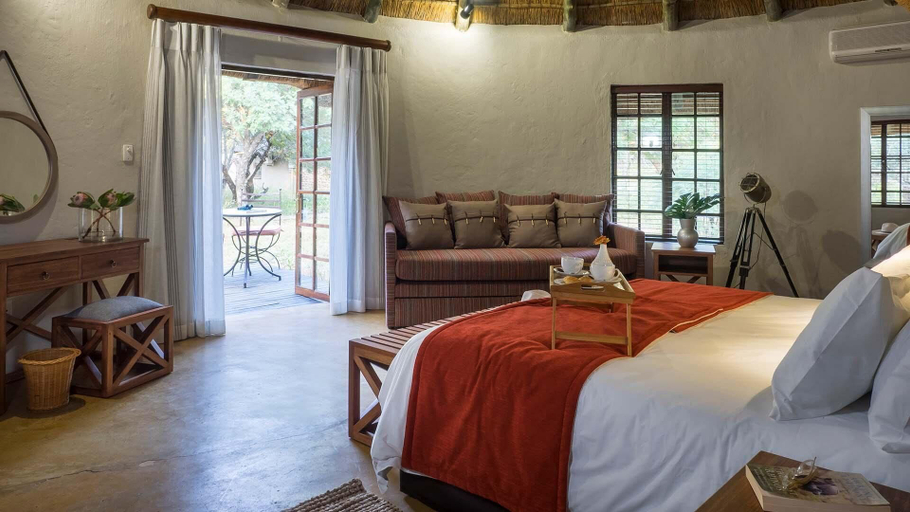 Bedroom 4, Finfoot Lake Reserve by Dream Resorts, Bojanala