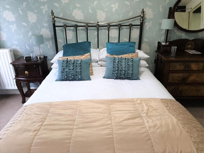 Bedroom 2, Sykes's House, North Yorkshire