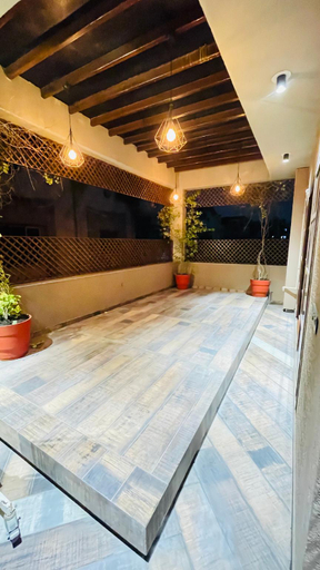 Sport & Beauty 4, NISARG'S STAYS, Ahmadabad